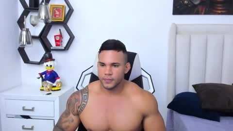 _matthew_santos_ online show from 01/17/25, 12:53