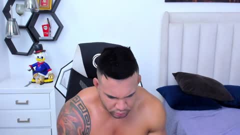 _matthew_santos_ online show from 01/26/25, 11:28