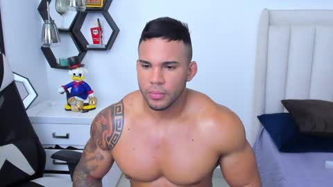 _matthew_santos_ online show from 02/02/25, 02:17