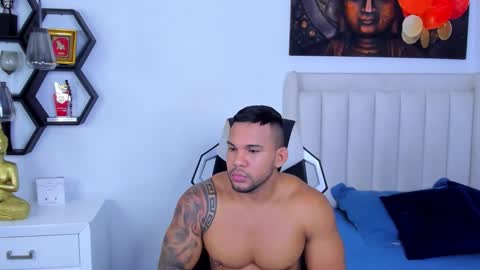 _matthew_santos_ online show from 11/12/25, 12:22