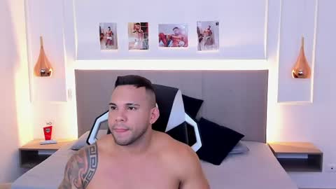 Snapshot of _matthew_santos_ chatting on 06/28/26, 01:55 _matthew_santos_ online show from 06/28/26, 01:55
