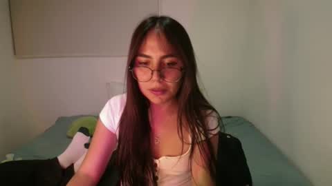 max and abby online show from 04/10/26, 02:17