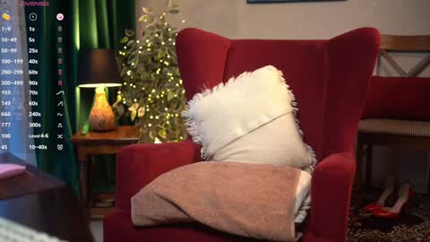 Snapshot of _maybelin_ chatting on 01/27/25, 11:11 Lina online show from 01/27/25, 11:11