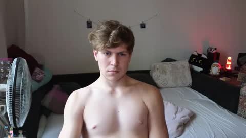  Medaed20  online show from 10/10/25, 01:32