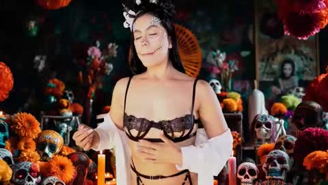 Snapshot of _megaan__ chatting on 10/31/25, 08:54 Megan online show from 10/31/25, 08:54