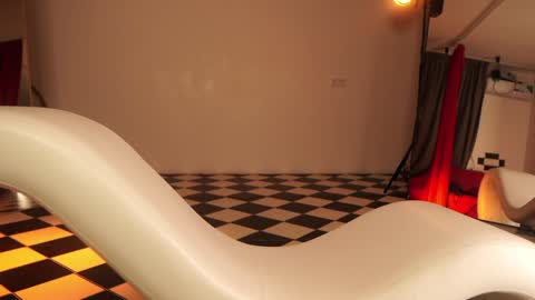 Snapshot of _meganmeow_ chatting on 12/02/24, 01:03 Saturday - start 2030-2130 GMT online show from 12/02/24, 01:03