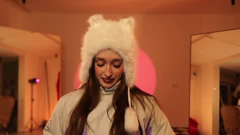 Snapshot of _meganmeow_ chatting on 01/18/25, 09:34 Saturday - start 2030-2130 GMT online show from 01/18/25, 09:34