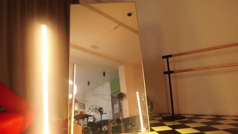 Snapshot of _meganmeow_ chatting on 01/23/25, 07:54 Saturday - start 2030-2130 GMT online show from 01/23/25, 07:54