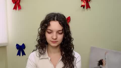 Susie online show from 02/19/25, 07:17