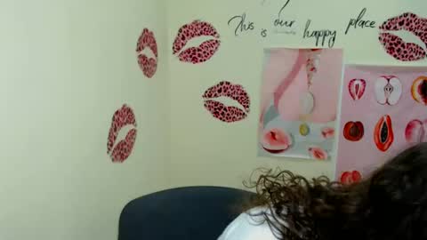 Susie online show from 03/03/25, 08:16