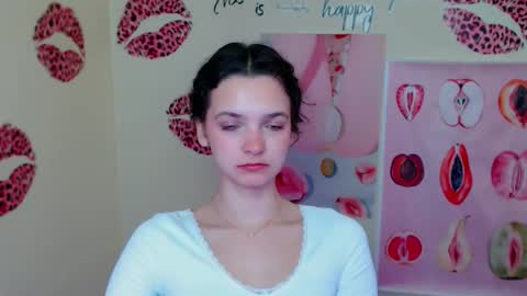 Susie online show from 02/09/26, 01:15