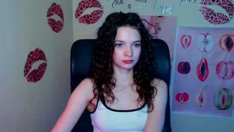 Susie online show from 04/03/26, 06:39