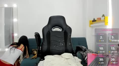 Snapshot of _megganjobs chatting on 01/06/26, 03:27 Juli online show from 01/06/26, 03:27