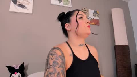 _melodyblossom_ online show from 09/11/25, 08:31