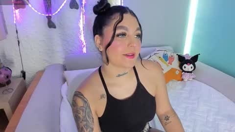 _melodyblossom_ online show from 09/15/25, 08:31