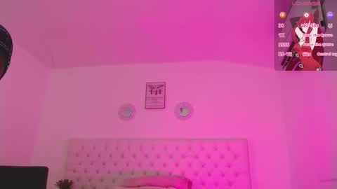 Snapshot of _miia_sweet chatting on 09/24/25, 11:46 Paula online show from 09/24/25, 11:46