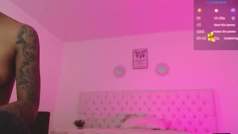 Snapshot of _miia_sweet chatting on 09/25/25, 11:47 Paula online show from 09/25/25, 11:47