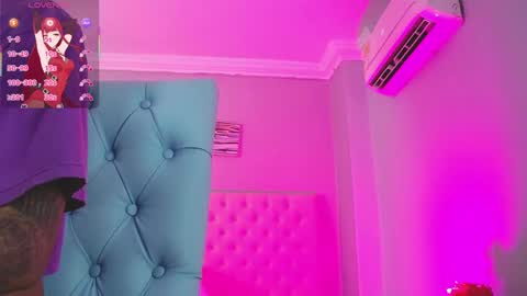 Snapshot of _miia_sweet chatting on 11/06/25, 11:33 Paula online show from 11/06/25, 11:33