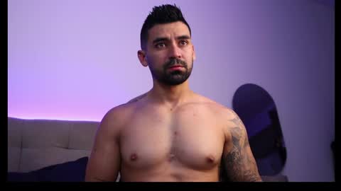 Snapshot of _mikestone chatting on 02/03/26, 01:48 soy mike online show from 02/03/26, 01:48