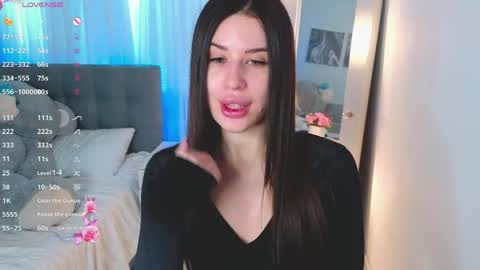 Milana online show from 04/17/26, 09:34