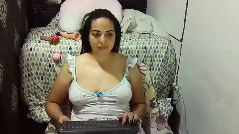 Snapshot of _milf_naughty chatting on 10/09/25, 09:18 _milf_naughty online show from 10/09/25, 09:18