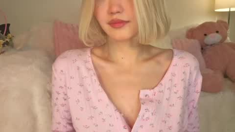 Kim online show from 05/17/26, 05:16