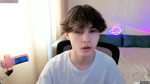 Snapshot of _milway_ chatting on 07/13/26, 01:03 Luka online show from 07/13/26, 01:03