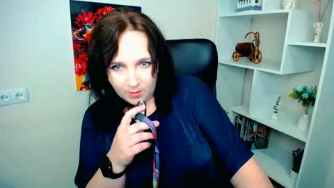 Snapshot of _miranda_sun chatting on 06/18/26, 09:36 Miranda online show from 06/18/26, 09:36