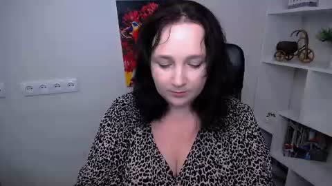 Snapshot of _miranda_sun chatting on 07/21/26, 11:45 Miranda online show from 07/21/26, 11:45