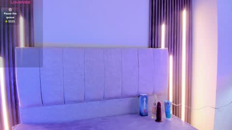 _mishell22 online show from 04/19/26, 07:27