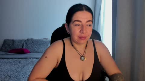 _miss_coco_ online show from 04/15/26, 12:34