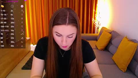 Snapshot of _miss_mia chatting on 02/11/25, 10:04 Mia online show from 02/11/25, 10:04