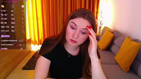 Snapshot of _miss_mia chatting on 02/11/25, 01:09 Mia online show from 02/11/25, 01:09