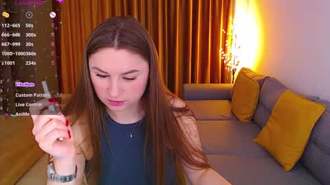 Snapshot of _miss_mia chatting on 02/15/25, 09:16 Mia online show from 02/15/25, 09:16