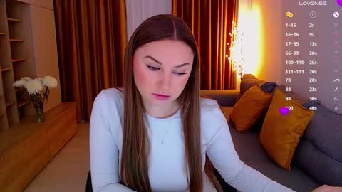 Snapshot of _miss_mia chatting on 10/26/25, 06:30 Mia online show from 10/26/25, 06:30