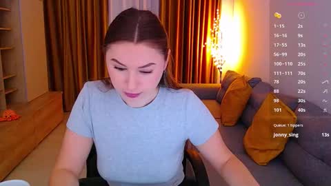 Mia online show from 02/15/26, 07:05