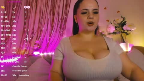Snapshot of _miss_mila_ chatting on 05/25/26, 06:25 Mila online show from 05/25/26, 06:25