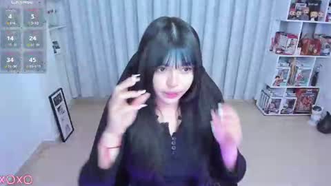 Hanna  Idependent Model   online show from 06/21/26, 07:55