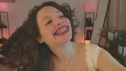 Mara Independent model online show from 04/19/26, 07:05