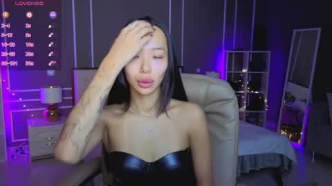  MIURA  online show from 04/07/26, 01:06