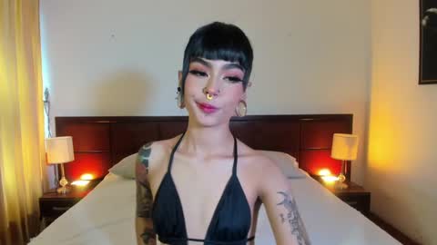 Snapshot of _mizuki chatting on 01/28/25, 06:17 mizuki  online show from 01/28/25, 06:17