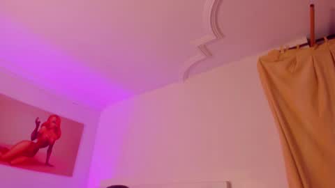 Snapshot of _mizuki chatting on 02/05/25, 12:38 mizuki  online show from 02/05/25, 12:38