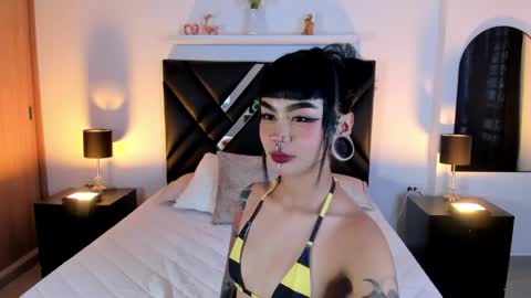 mizuki  online show from 04/28/26, 02:55