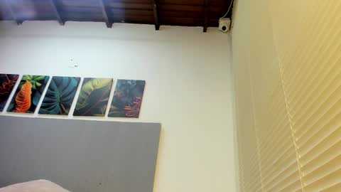 Snapshot of _molly_rosse_ chatting on 11/10/25, 11:42 _molly_rosse_ online show from 11/10/25, 11:42