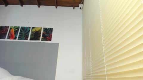 _molly_rosse_ online show from 01/06/26, 11:47