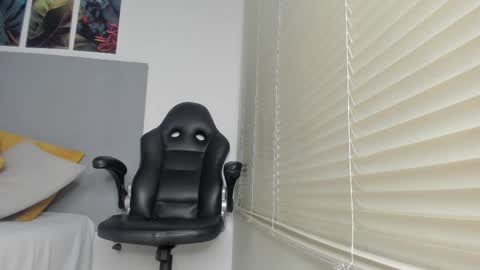 _molly_rosse_ online show from 02/04/26, 11:38