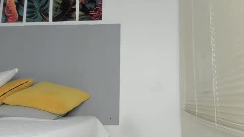 _molly_rosse_ online show from 02/11/26, 11:48