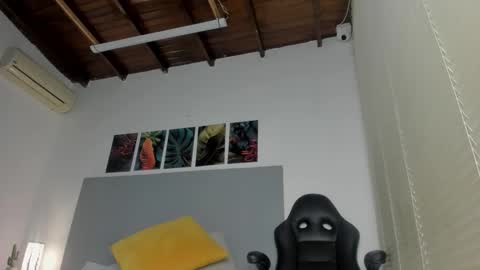 _molly_rosse_ online show from 02/21/26, 11:55