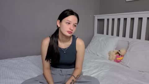 Karina online show from 11/14/25, 02:54