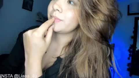     liaaa 4u online show from 01/15/25, 12:41